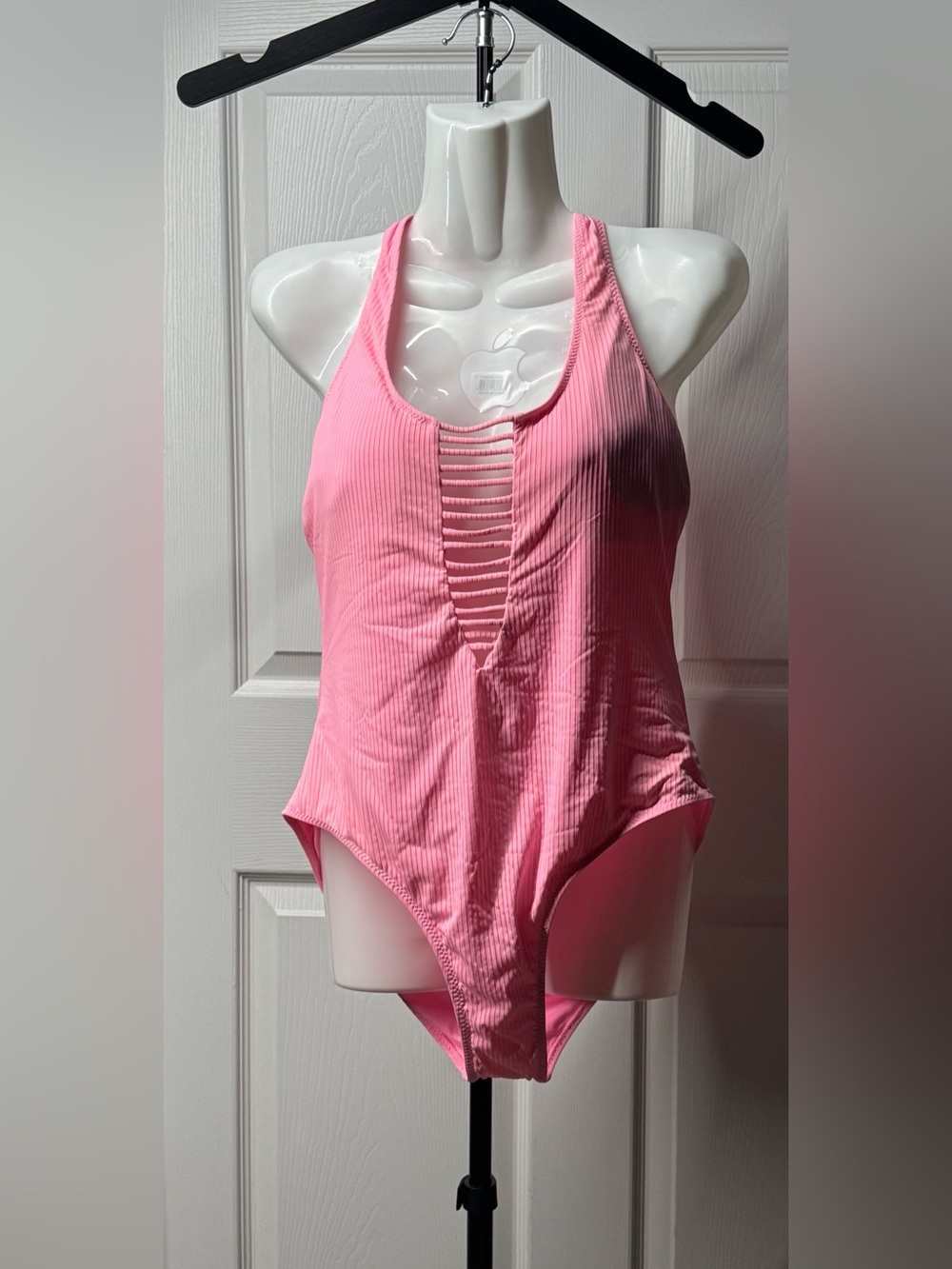 YMI Pink Ribbed One-Piece Swimsuit with Ladder Front & Back Detail Size XL